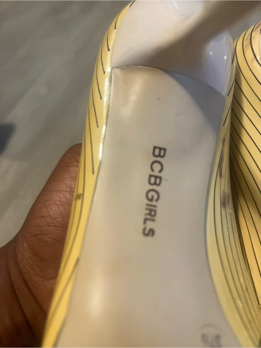 BCBGirls Yellow and Black Striped Pointed Toe Pumps Y2K